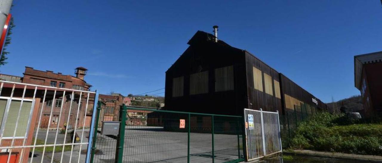 Las naves de Metalsa, ubicadas en el polígono de Valnalón, en Langreo.