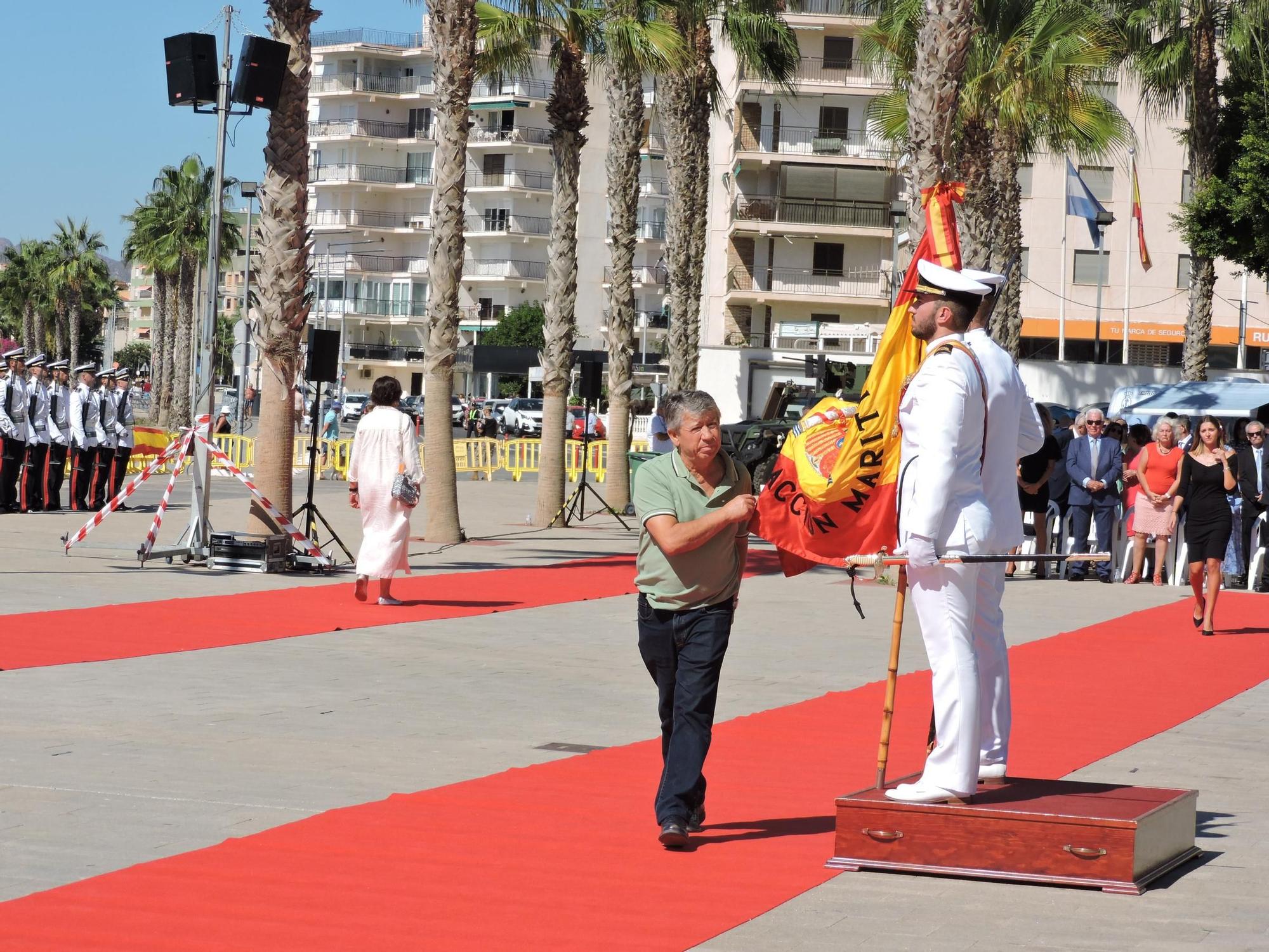 Jura de Bandera para personal civil en Águilas