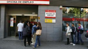 Colas en las oficinas del SEPE en Madrid (antes de la pandemia).