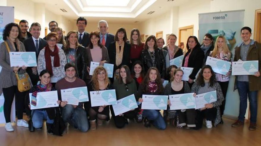 Fobesa y la UJI entregan 23 becas a estudiantes residentes en Benicàssim