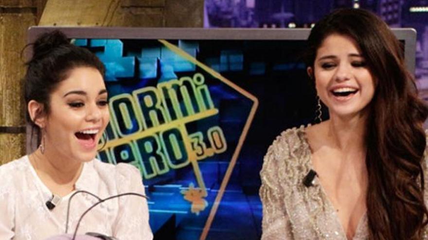 Selena Gómez y Vannesa Hudgens en &#039;El Hormiguero&#039;.