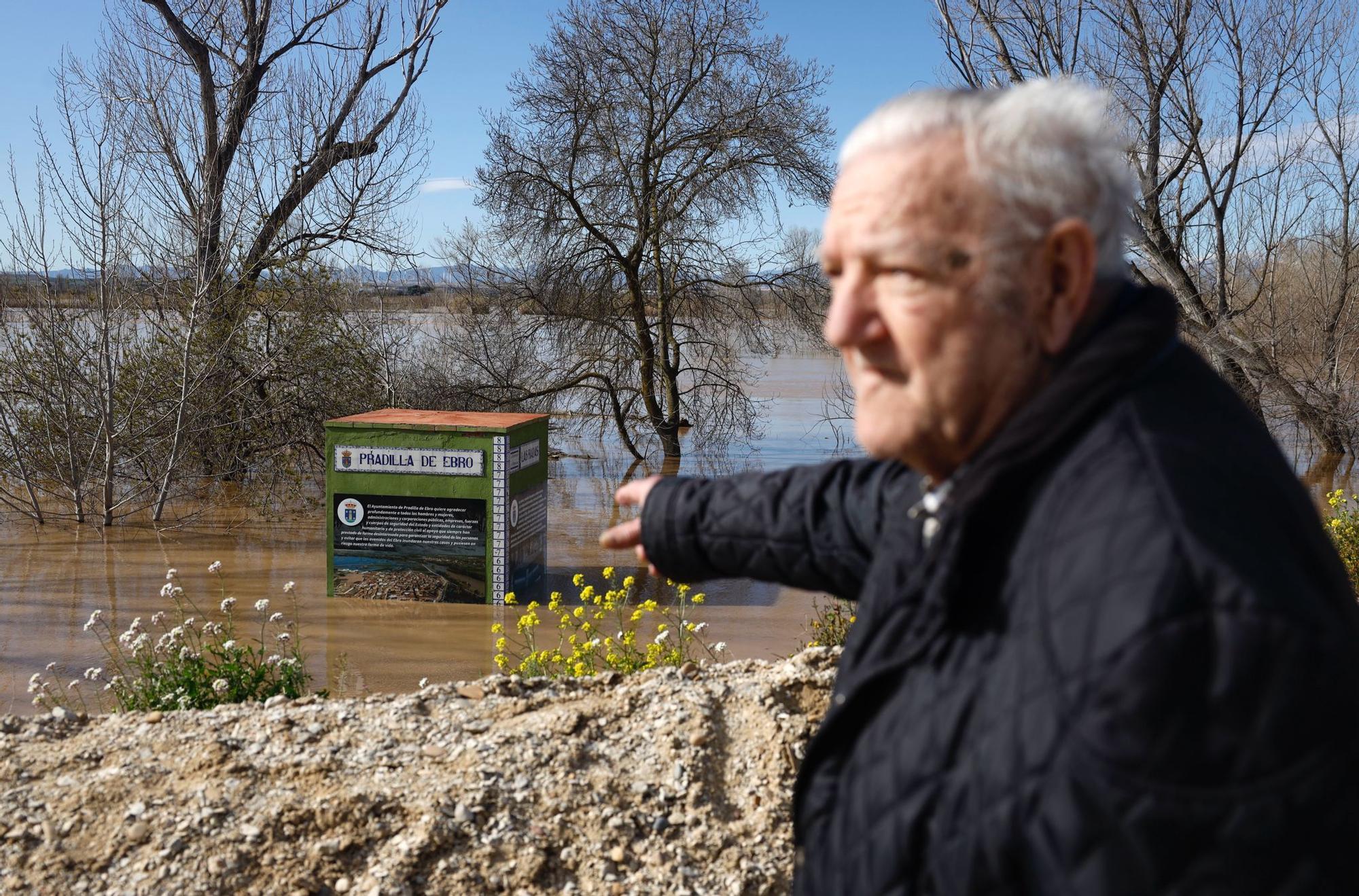 En imágenes | Así transcurre la crecida del Ebro a su paso por Aragón
