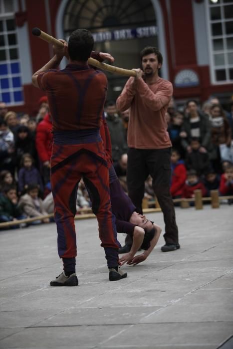 Feten, puro espectáculo en Gijón