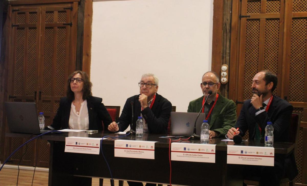 De izquierda a derecha, Amaranta Ratón, José Fernández, Alfredo Galán y Óscar Lorenzo.   | A. S.