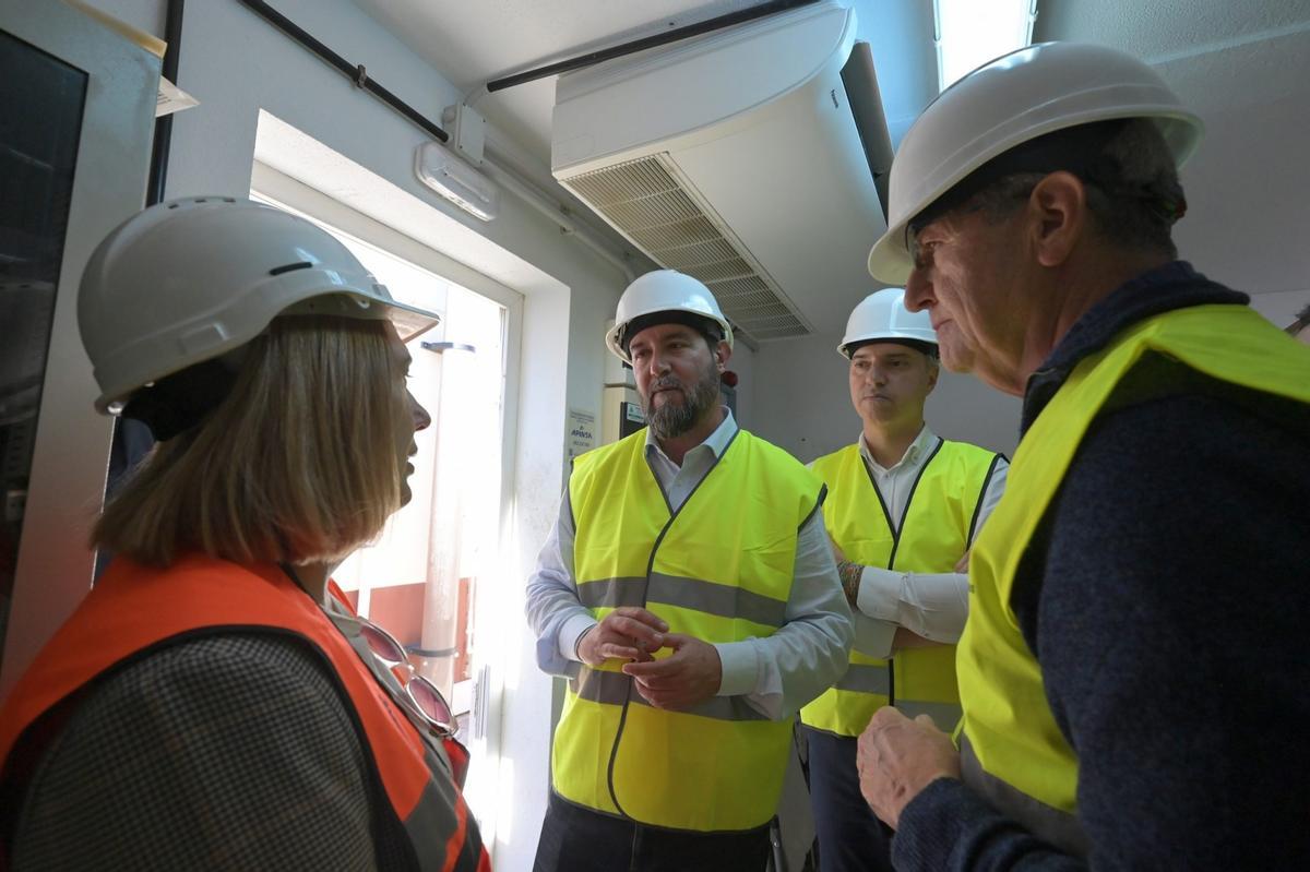 Visita a la desaladora La Restinga.