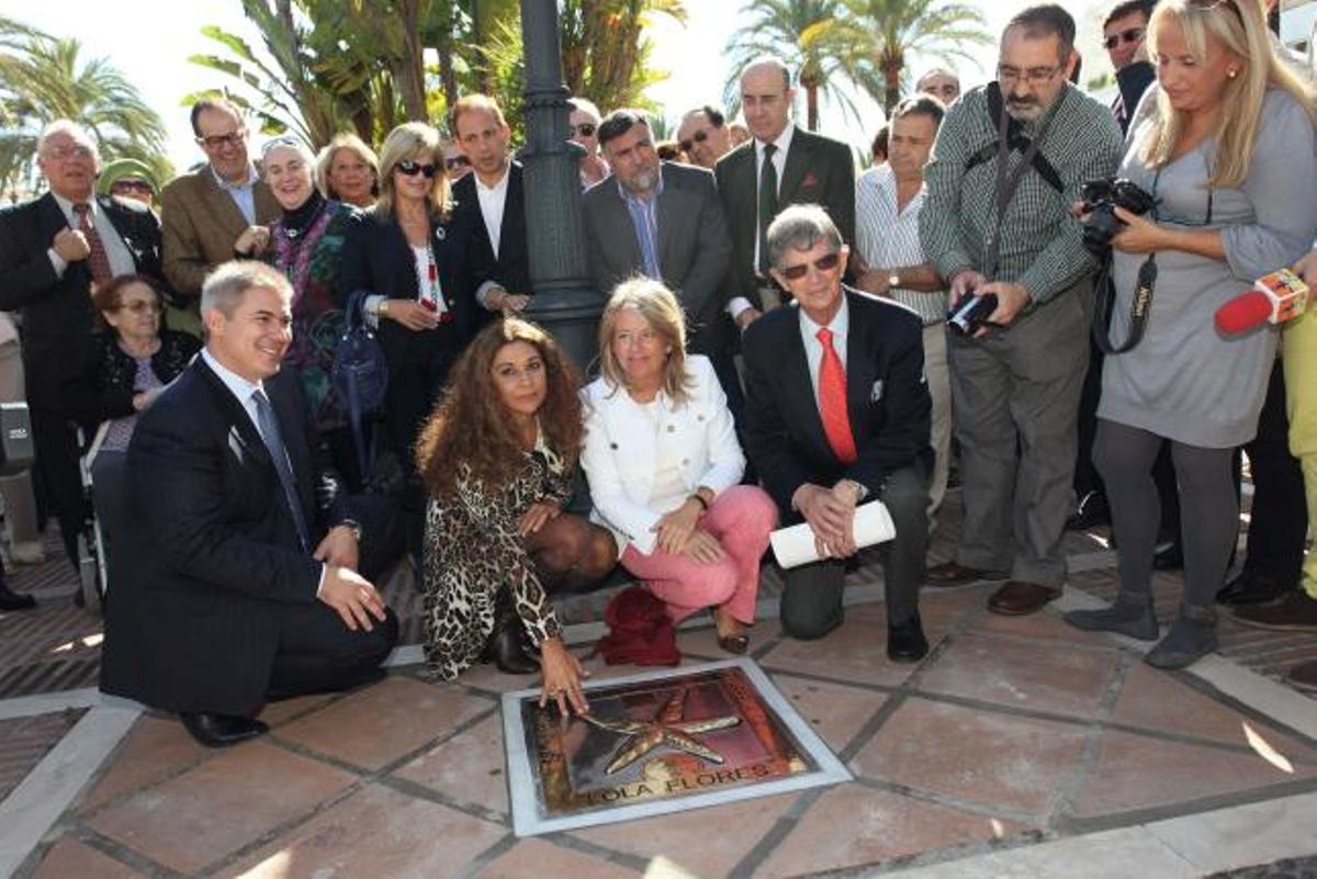 Marbella homenajea a Lola Flores en el Bulevar de la Fama