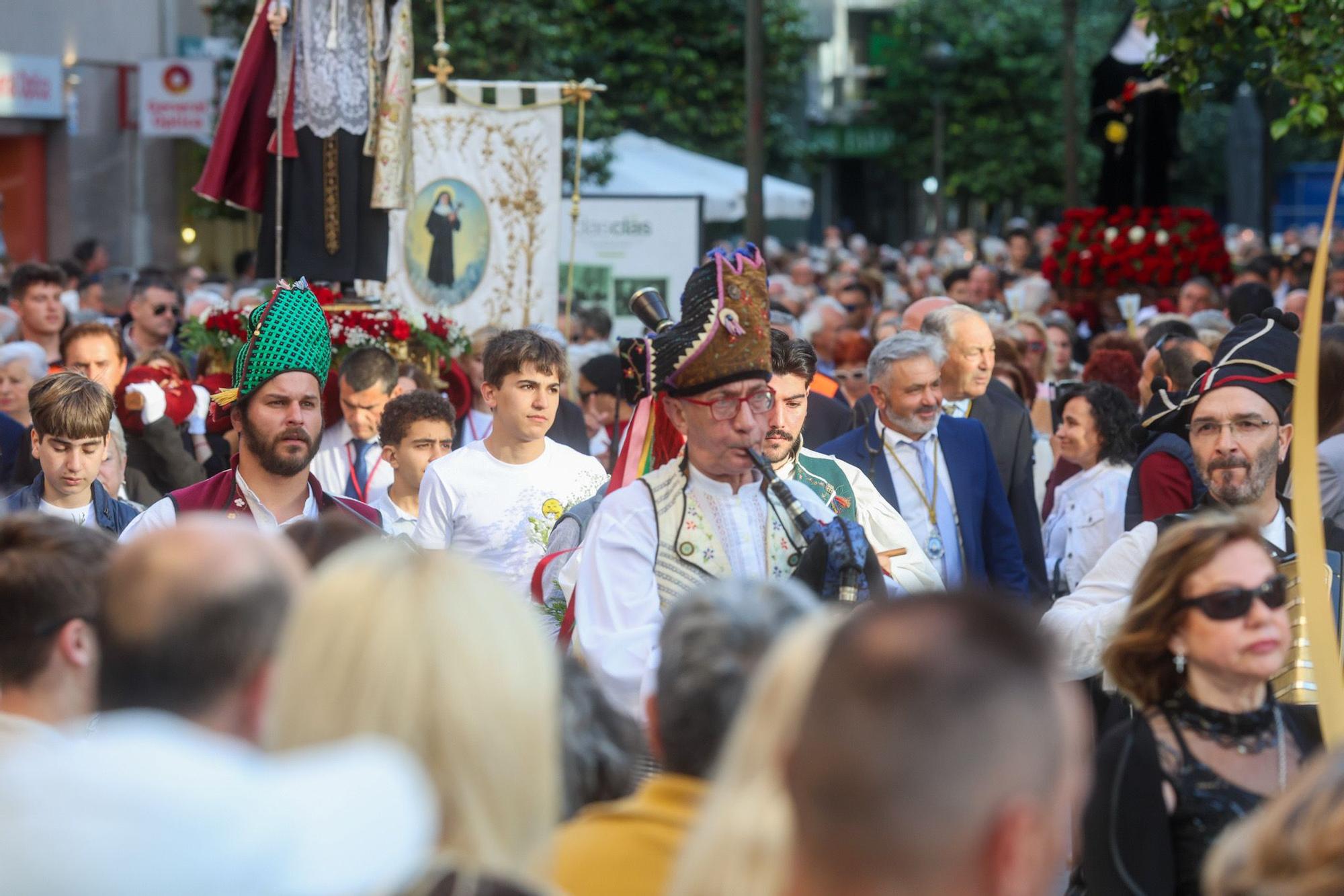 Santa Rita llena Vilagarcía de devoción, fiesta y tradición