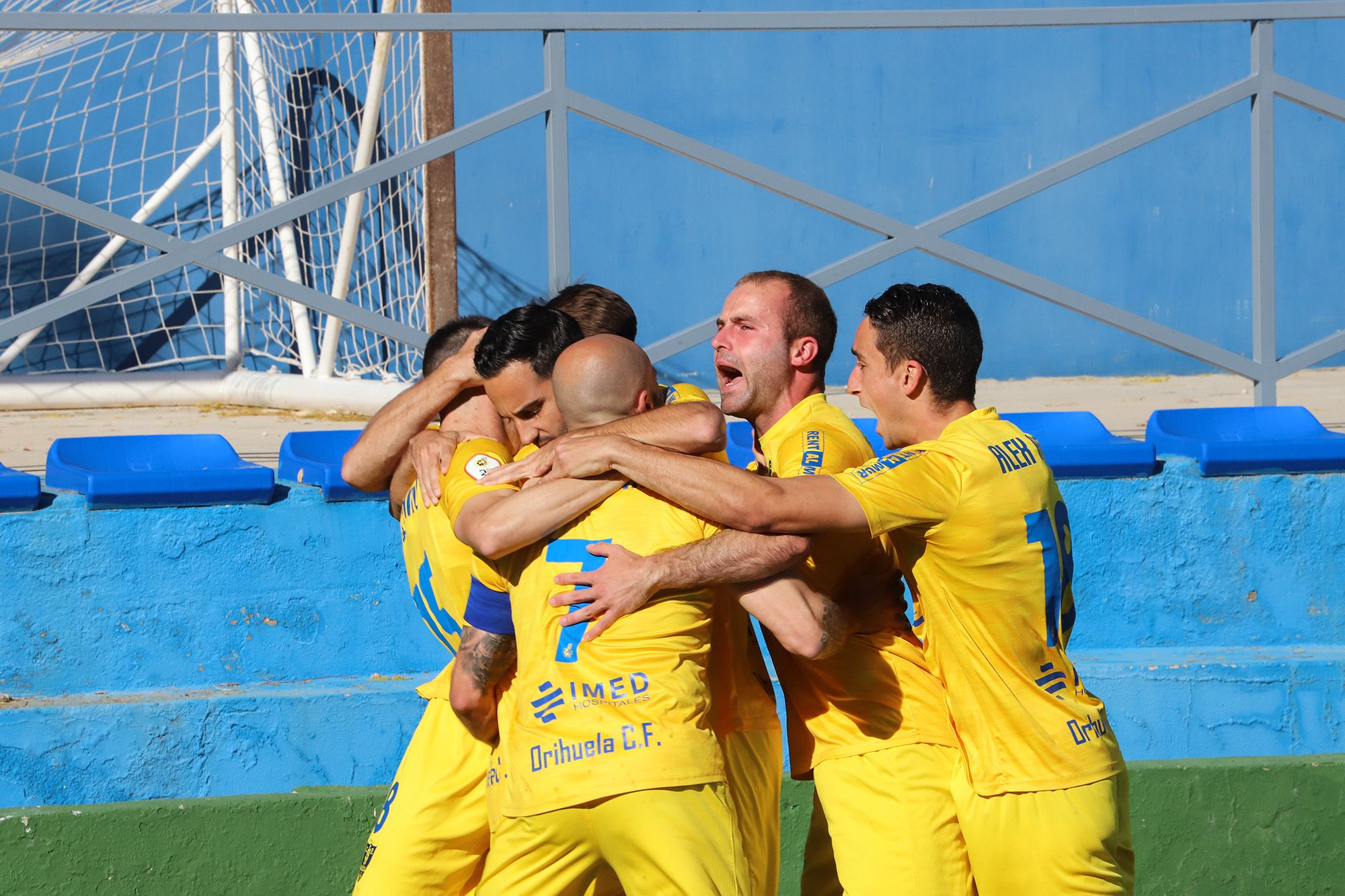 El Orihuela cae por 2-4 en un partido vibrante ante el Villarreal B