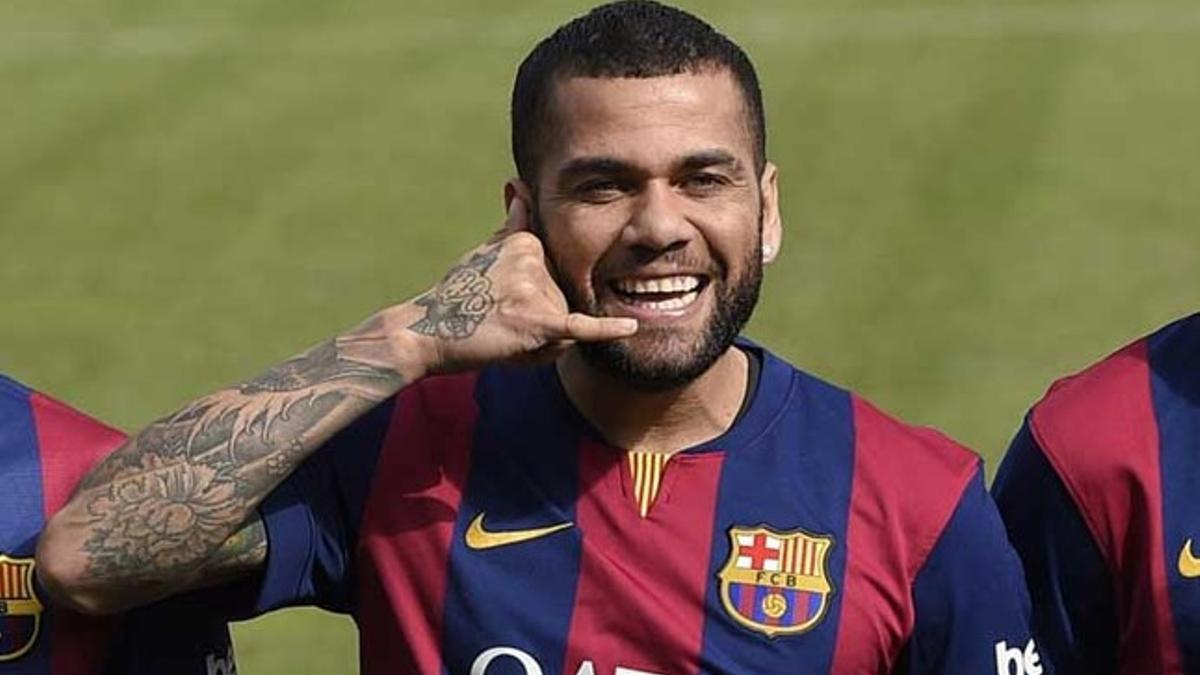 Dani Alves acaba contrato este verano