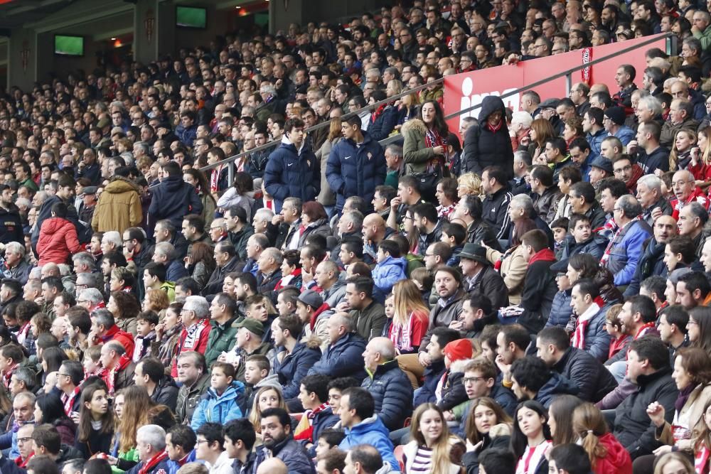 El partido entre el Sporting y el Atlético de Madrid, en imágenes