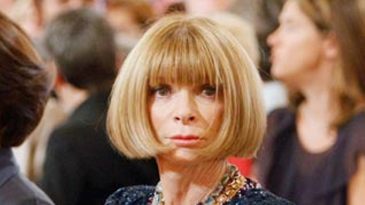 Anna Wintour condecorada por Nicolas Sarkozy