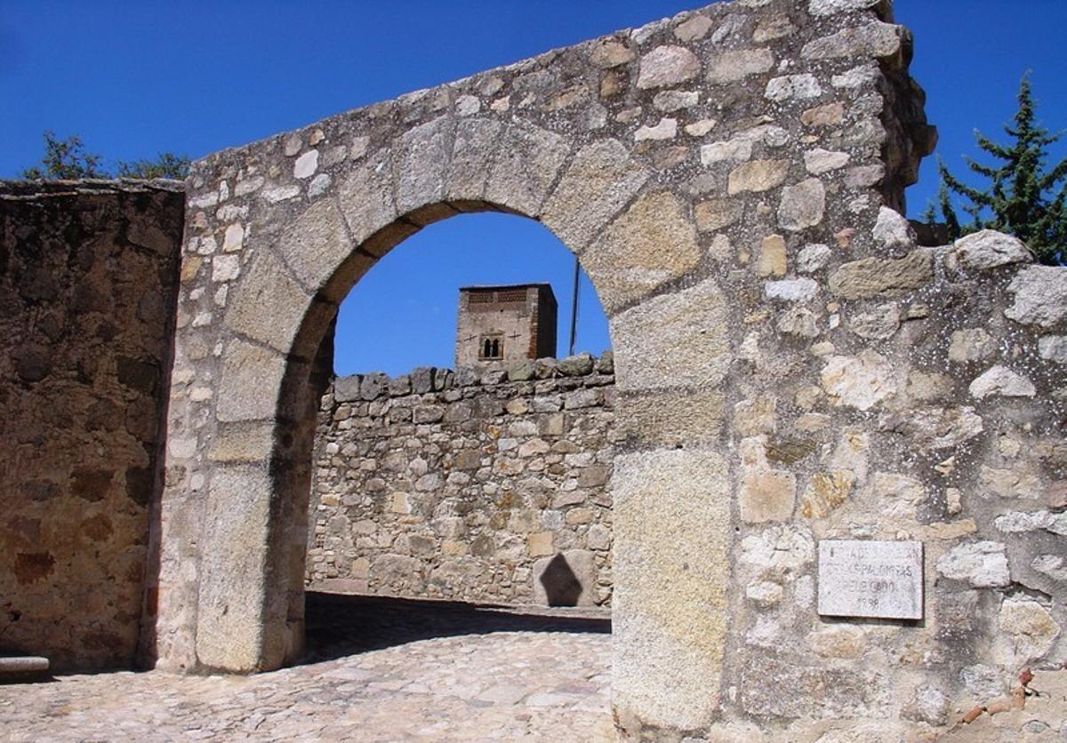 Puerta de San Juan o de las Palomitas Puerta de San Juan o de las Palomitas