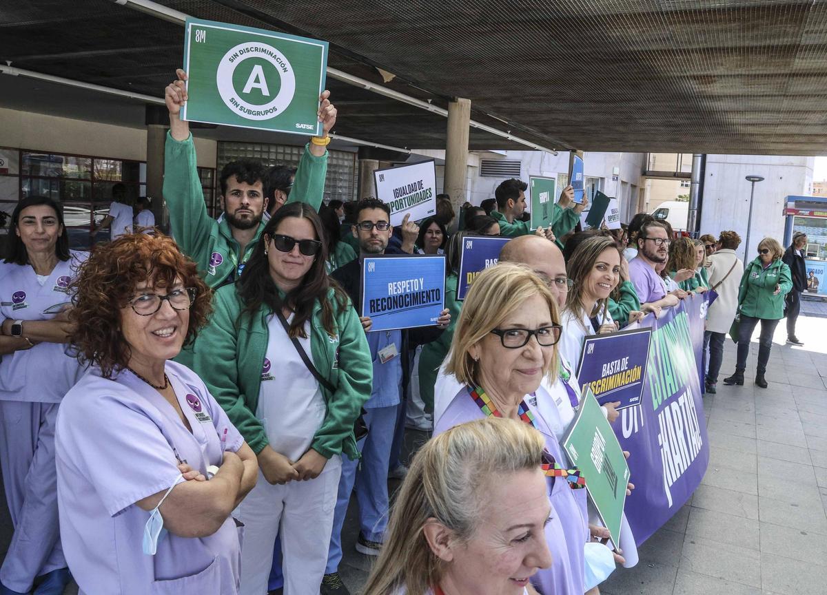 Las enfermeras se movilizan en Alicante