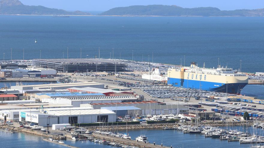 Vigo se aúpa como el primer puerto del Atlántico de Europa en automóviles