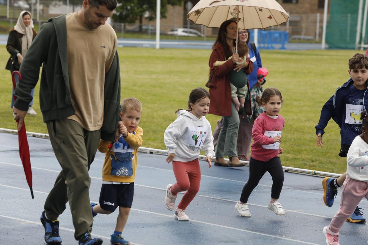 Avilés. Carrera escolar recaudación fondos Sahara