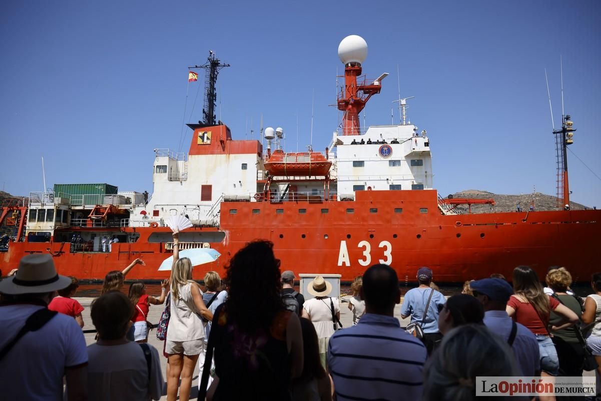 La llegada del buque Hespérides al Puerto de Cartagena, en imágenes