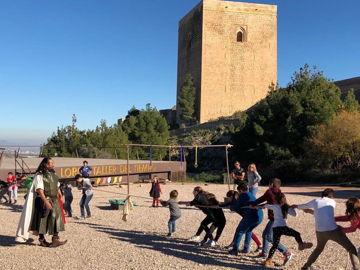 visita teatralizada familiar ‘Asaltando el castillo’, en la Fortaleza del Sol en Lorca
