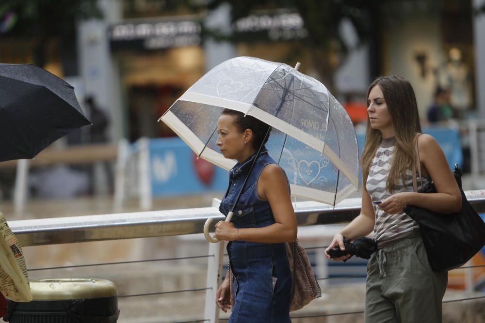 La gota fría descarga en València