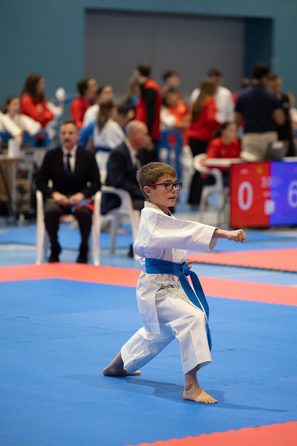 Mira aquí todas las imágenes del Campeonato infantil balear de karate