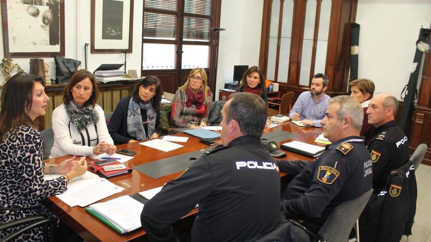 Imagen de la reunión de seguimiento del programa VIOGEN en Alcoy