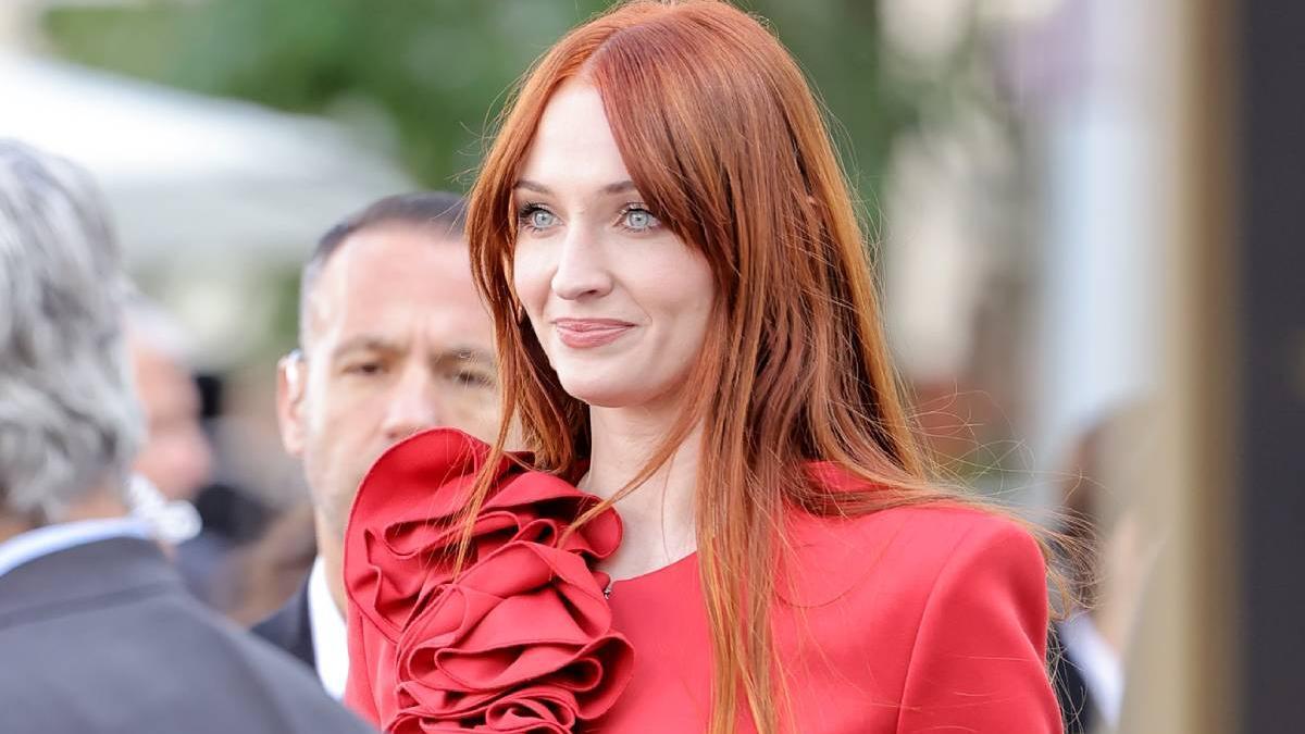 Sophie Turner, madre de dos hijas y separada: &quot;La maternidad conlleva mucha vergüenza, tanto si trabajas como si no&quot;