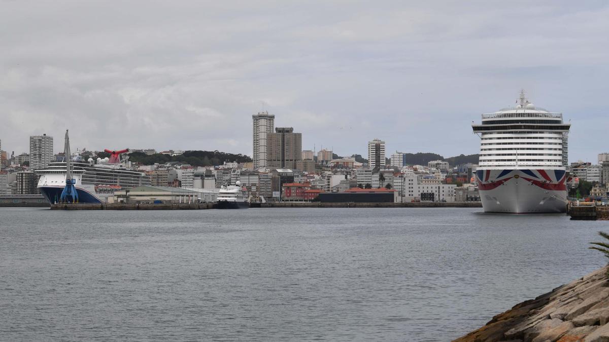 Vista de los muelles interiores