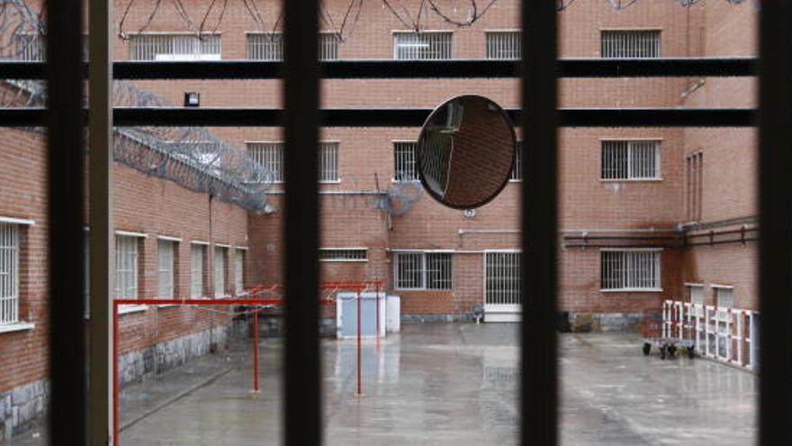 Un preso aprovecha su traslado al hospital para fugarse de la cárcel