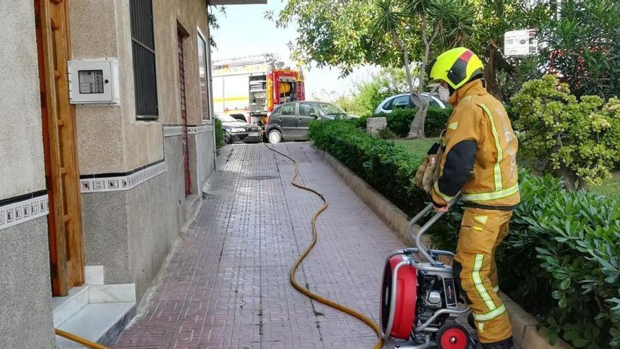 Incendio de vivienda en Torrevieja