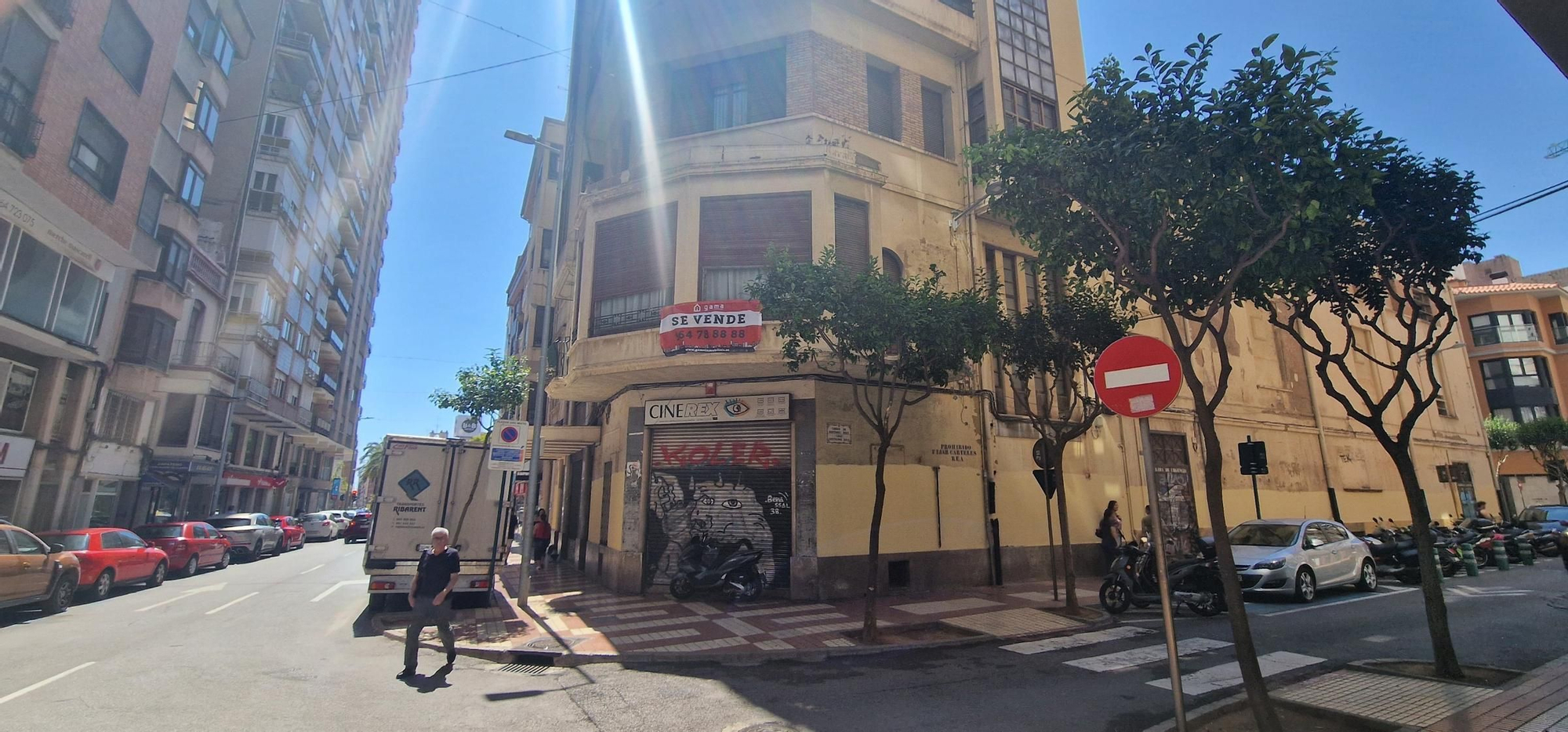 El estado actual del antiguo Cine Rex, en imágenes