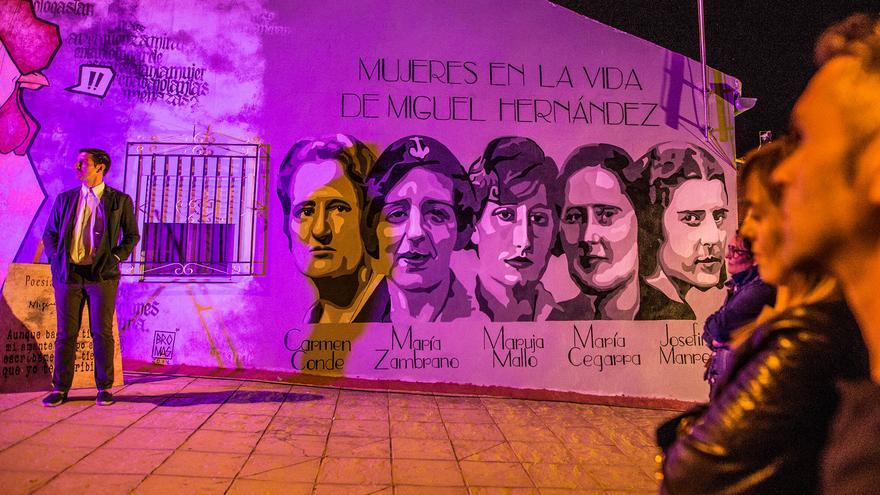 Josefina Manresa y las mujeres de Miguel Hernández