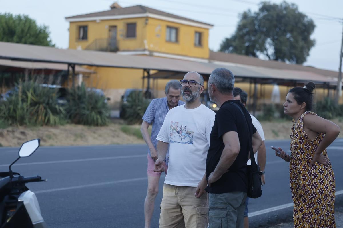 El Infoca lucha contra las llamas en Las Jaras El Infoca lucha contra las llamas en Las Jaras