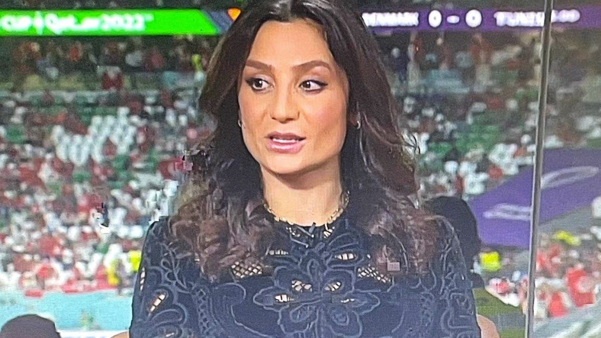 La sobrecogedora reacción de una presentadora del Mundial de Qatar 2022 al enterarse de que su madre había sido atropellada por un camión