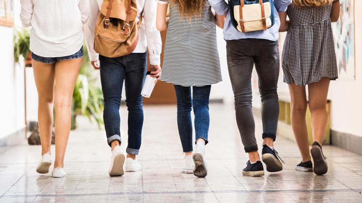 Un grupo de adolescentes.