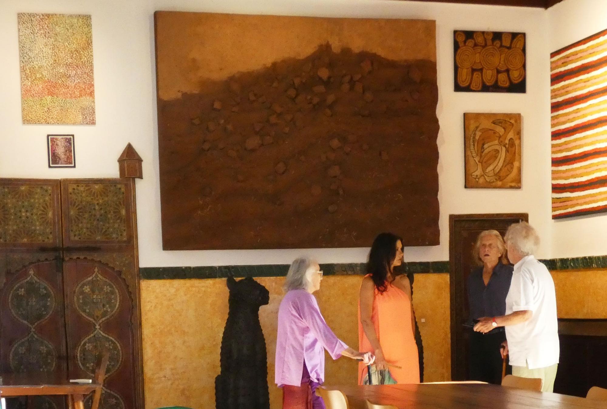 Michael Douglas y Catherine Zeta-Jones visitan el Museo Sa Bassa Blanca