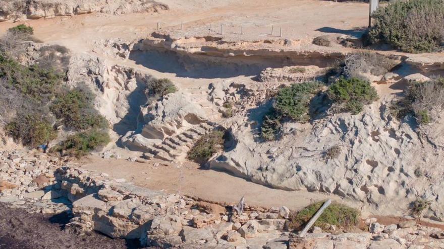 Zona de es Caló des Mort, sin el quiosco.