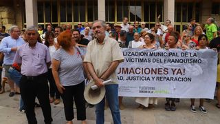 El movimiento memorialista exige al Ayuntamiento celeridad en las exhumaciones de Córdoba