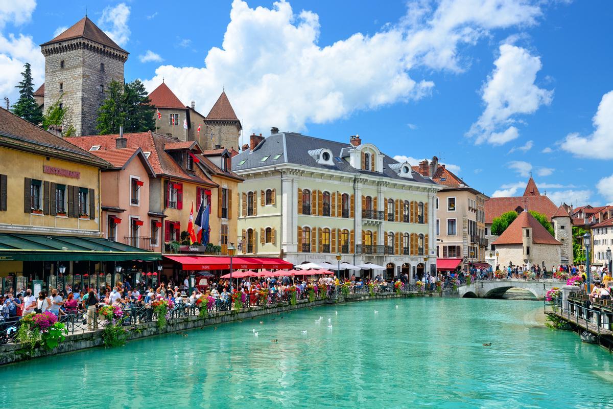 Annecy - canal principal de día