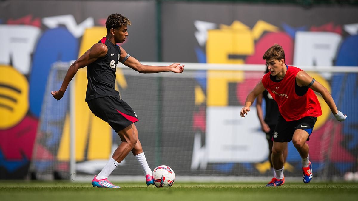 Lamine Yamal se entrena con normalidad y jugará ante el Valencia.