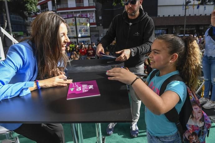 FIRMA AUTOGRAFOS ANA GUERRA