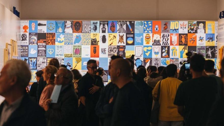 L’exposició que analitzava la campanya publicitària dels «XXV Anys de Pau» de 1964 i les dedicades a Ruedo Ibérico i Elena Francis, entre les més visitades.  | LEVANTE-EMV