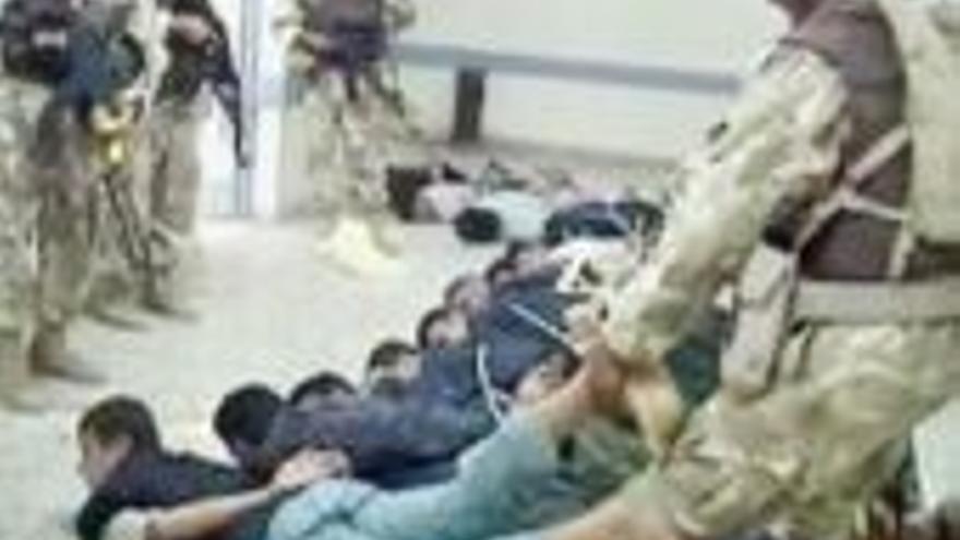 Alaui autoriza a las tropas de EEUU a &quot;limpiar Faluya de terroristas&quot;