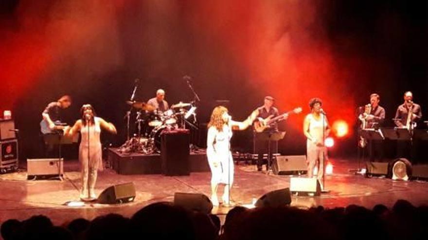 L&#039;actuació de Martha Reeves a l&#039;Auditori de Girona.