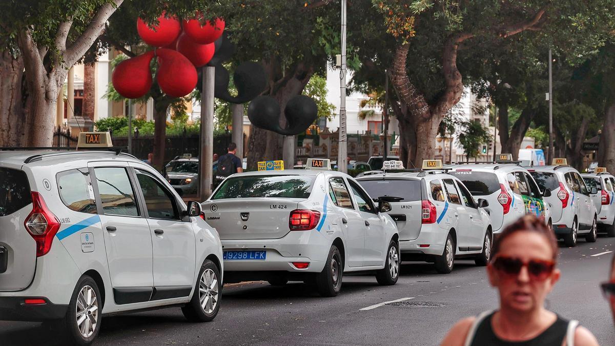 Taxis en Santa Cruz de Tenerife.