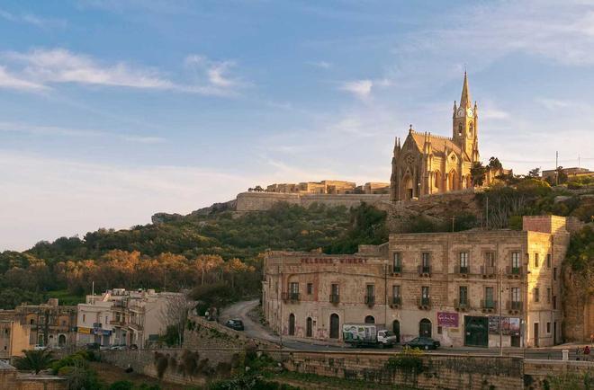 Iglesia de Lurdes, Gozo