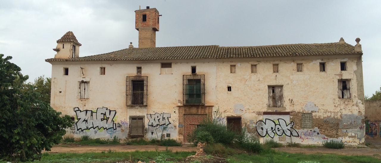 La alquería Falcó, en Torrefiel