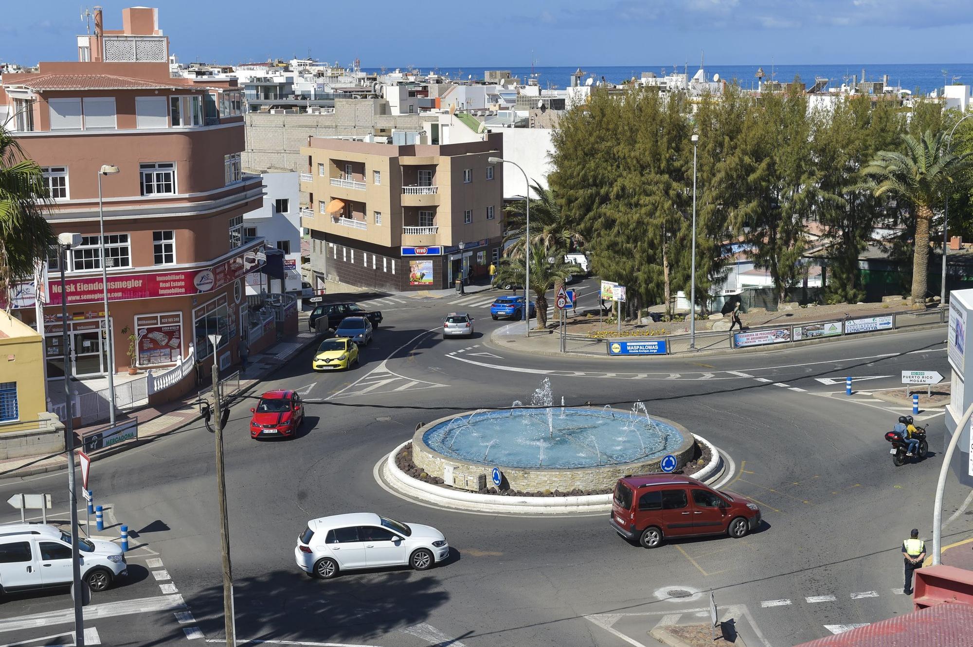 Manifestación en Arguineguín por la construcción de un paso subterráneo