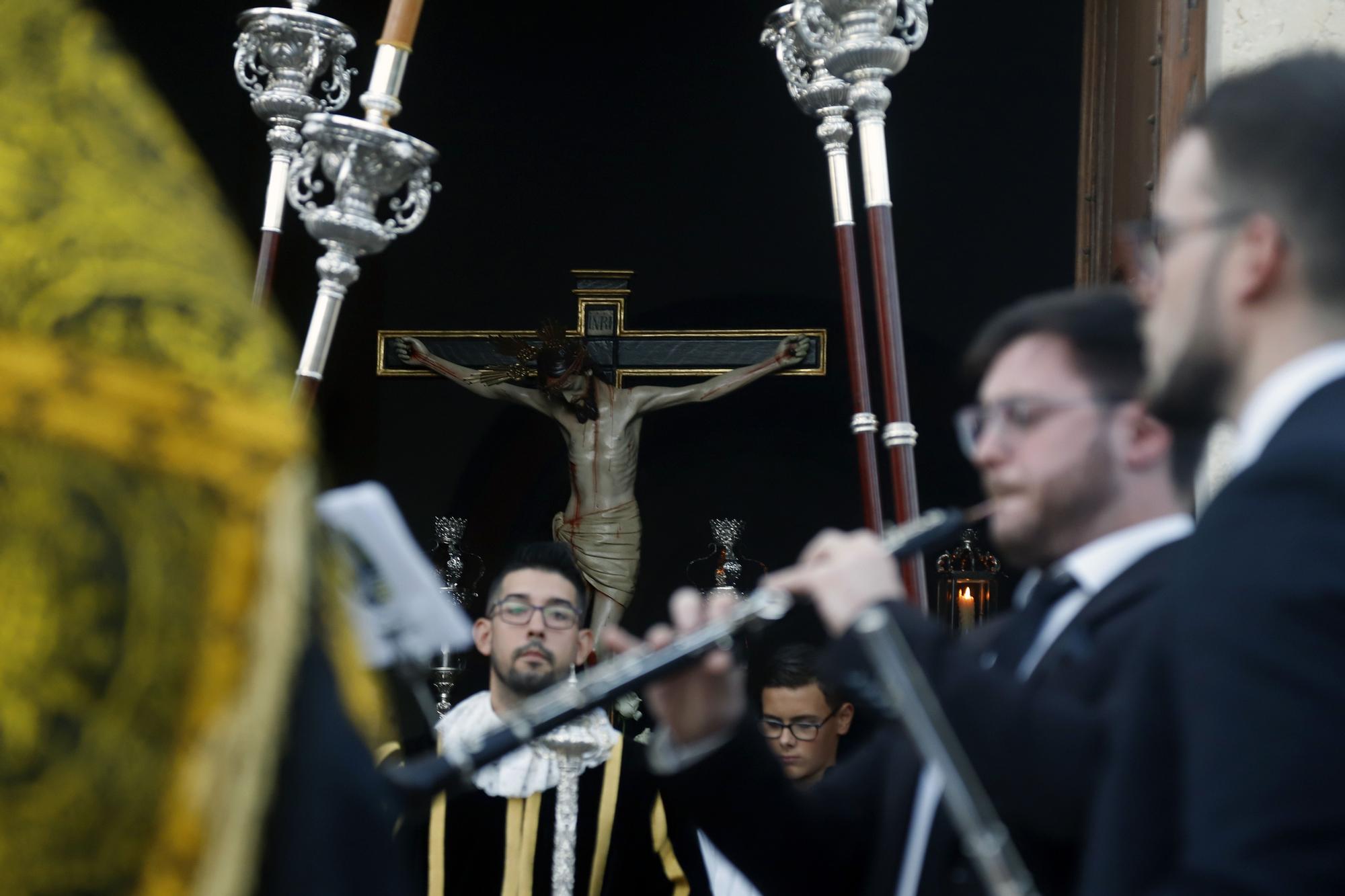 Procesión del Cristo de los Afligidos en el cementerio de San Miguel de Málaga