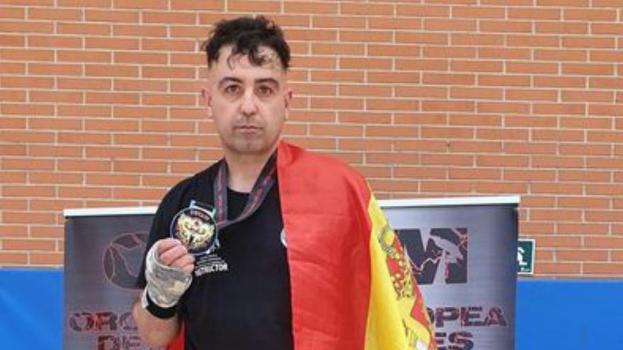 El estradense Javier Ribadavia, campeón de España Light Contact maestro