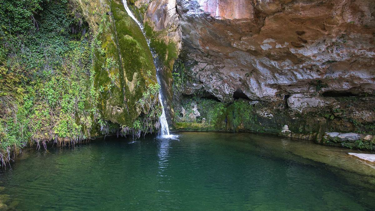 Cascada del río Carbo.