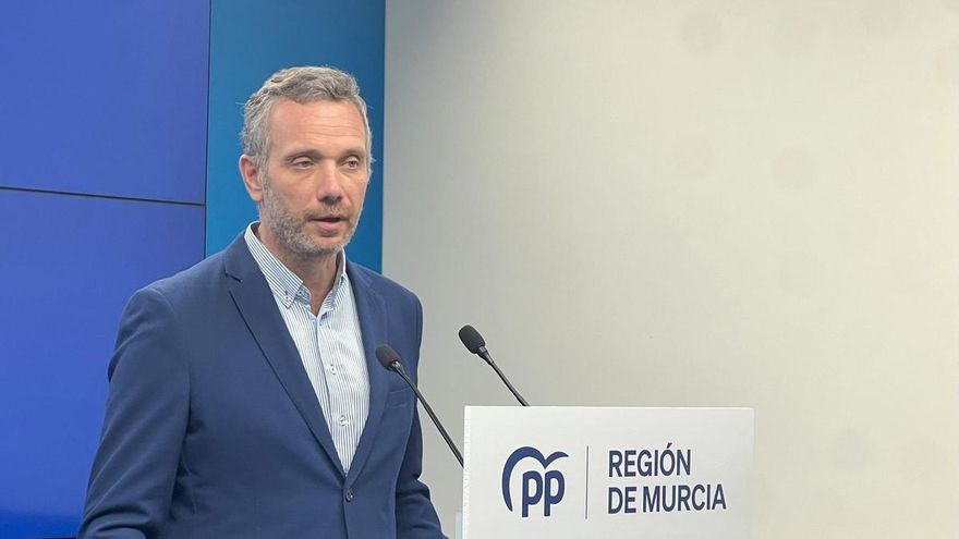 El PPRM espera fletar quince autobuses para la protesta contra Sánchez